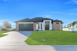 14 El Dorado Blvd N Cape Coral, FL 33993 - MLS#A11977274