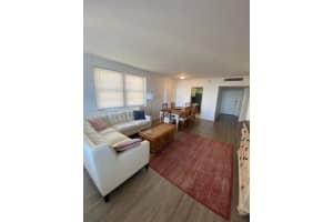 100 Lincoln Rd Miami Beach, FL 33139 - MLS#A11977314