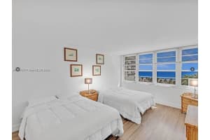 100 Lincoln Rd Miami Beach, FL 33139 - MLS#A11977314