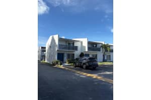 17180 Sw 94th Ave 701, Palmetto Bay