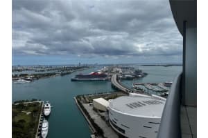 888 Biscayne Blvd 4011, Miami