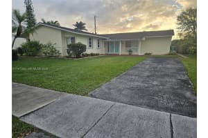 19112 Sw 95th Ave Cutler Bay, FL 33157 - MLS#A11977344