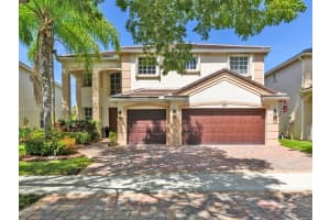 4400 Fox Ridge Dr Weston, FL 33331 - MLS#A11977363