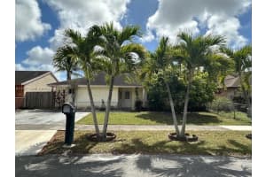 12320 Sw 202nd Ter, Miami