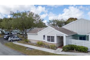 13753 Sw 149th Cir Ln 3-44, Miami