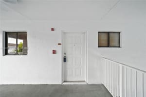 6041 W 24th Ave B-202 Hialeah, FL 33016 - MLS#A11977396