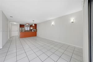 6041 W 24th Ave B-202 Hialeah, FL 33016 - MLS#A11977396