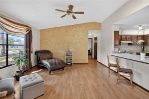 281 Ne Greenbrier Ave Port Saint Lucie, FL 34983 - MLS#A11977413