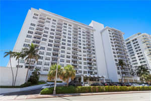 5700 Collins Ave 3a Miami Beach, FL 33140 - MLS#A11977433