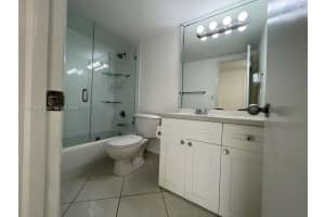 1455 N Treasure Dr 4l North Bay Village, FL 33141 - MLS#A11977438