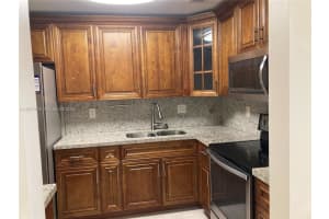 MLS# A11977478, Miami, Florida 33196