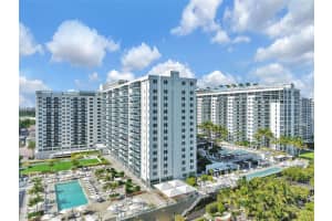 2301 Collins Ave 802 Miami Beach, FL 33139 - MLS#A11977480