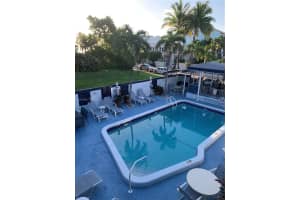 322 Taylor St 2d Hollywood, FL 33019 - MLS#A11977506