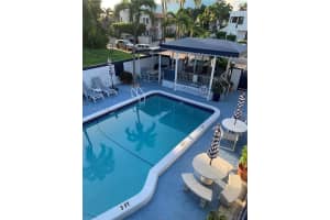 322 Taylor St 2d Hollywood, FL 33019 - MLS#A11977506