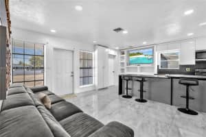 7151 Taft St, Hollywood, FL 33024, - MLS#A11977513
