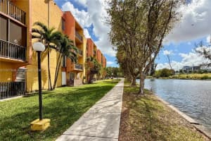 4803 Nw 7th St 105-14, Miami