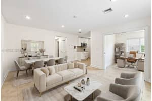 1601 Bay Rd 4, Miami Beach