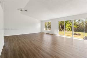 1816 Sw 14th Ave Sw Vero Beach, FL 32962 - MLS#A11977558