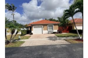 15561 Sw 144th Ter Miami, FL 33196 - MLS#A11977578