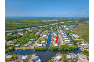 894 Ellen Dr Key Largo, FL 33037 - MLS#A11977600