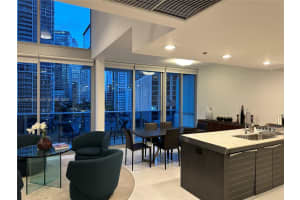 200 S Biscayne Boulevard Way 703, Miami