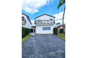 13217 Sw 9th Ln 1 Miami, FL 33184 - MLS#A11977631