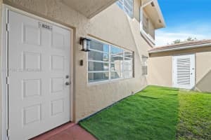 835 Twin Lakes Dr 30-c, Coral Springs