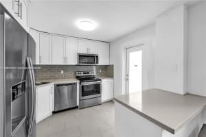 650 Coral Way 206 Coral Gables, FL 33134 - MLS#A11977641