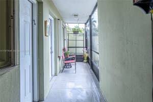 1425 Arthur St 116 Hollywood, FL 33020 - MLS#A11977649