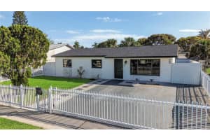 1318 13th St West Palm Beach, FL 33401 - MLS#A11977653