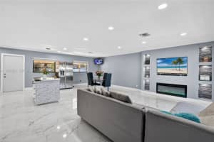 1318 13th St West Palm Beach, FL 33401 - MLS#A11977653