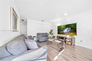 581 NW 113th St #581, Miami, FL 33168, - MLS#A11977662