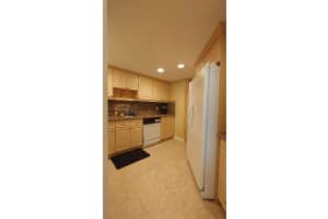 825 Brickell Bay Dr 841 Miami, FL 33131 - MLS#A11977707