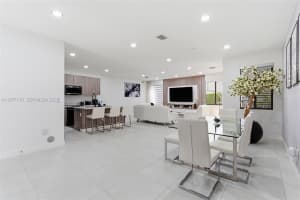 13615 Sw 157th Ct Miami, FL 33196 - MLS#A11977718