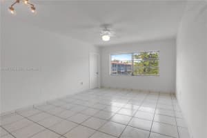 2790 NE 201st Terrace APT H328, Aventura, FL 33180, - MLS#A11977723
