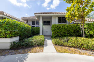 1202 S Manor Dr S Weston, FL 33326 - MLS#A11977725