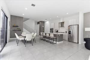 4395 Nw 80th Ct Doral, FL 33166 - MLS#A11977747