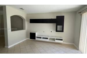 7655 Nw 116th Ave Doral, FL 33178 - MLS#A11977750