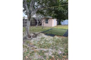 10945 Sw 41st St Miami, FL 33165 - MLS#A11977775