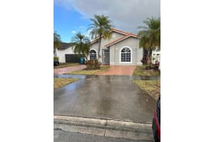 4911 Sw 142nd Pl, Miami