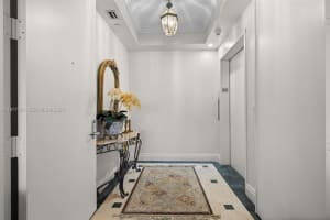 733 Crandon Blvd 405, Key Biscayne