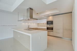 17301 Biscayne Blvd 1103 North Miami Beach, FL 33160 - MLS#A11977791