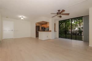 17021 N Bay Rd APT 102, Sunny Isles Beach, FL 33160, - MLS#A11977811