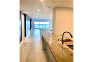 6039 Collins Ave 615 617, Miami Beach, FL 33140, - MLS#A11977815