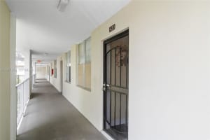 2998 Nw 48th Ter 420 Lauderdale Lakes, FL 33313 - MLS#A11977819