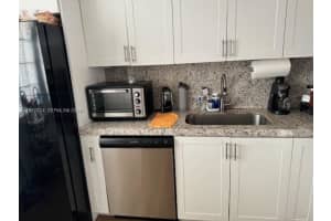 1325 W 4 Lane Hialeah, FL 33010 - MLS#A11977824