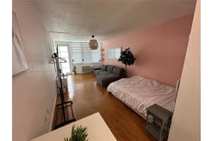 300 74th St , Miami Beach, FL 33141 - MLS#A11977829