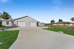 614 Sw 3rd Ct 614 Cape Coral, FL 33991 - MLS#A11977842