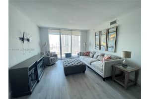 325 S Biscayne Blvd 2415 Miami, FL 33131 - MLS#A11977848