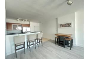 325 S Biscayne Blvd 2415 Miami, FL 33131 - MLS#A11977848